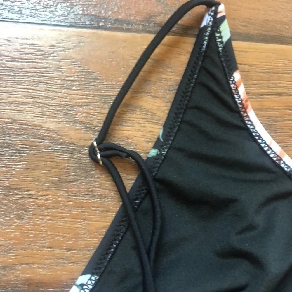 Cupshe Swimsuit - Size Large